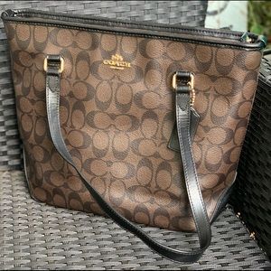Coach tote
